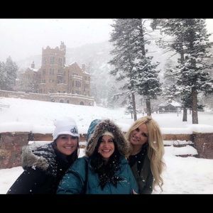 Meet your Posher, Ashley